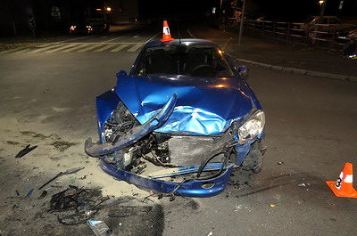 30.10 Příbram, 22letá řidička nedala přednost v jízdě, bez zranění, škoda 150 tisíc